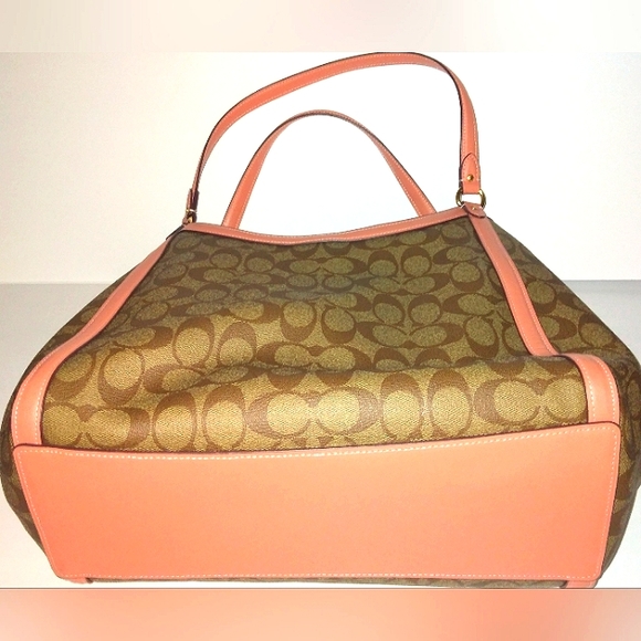 BRAND NEW~Spacious COACH Signature Canvas "KRISTY" 3 Section Shoulder/Satchel - Picture 9 of 16